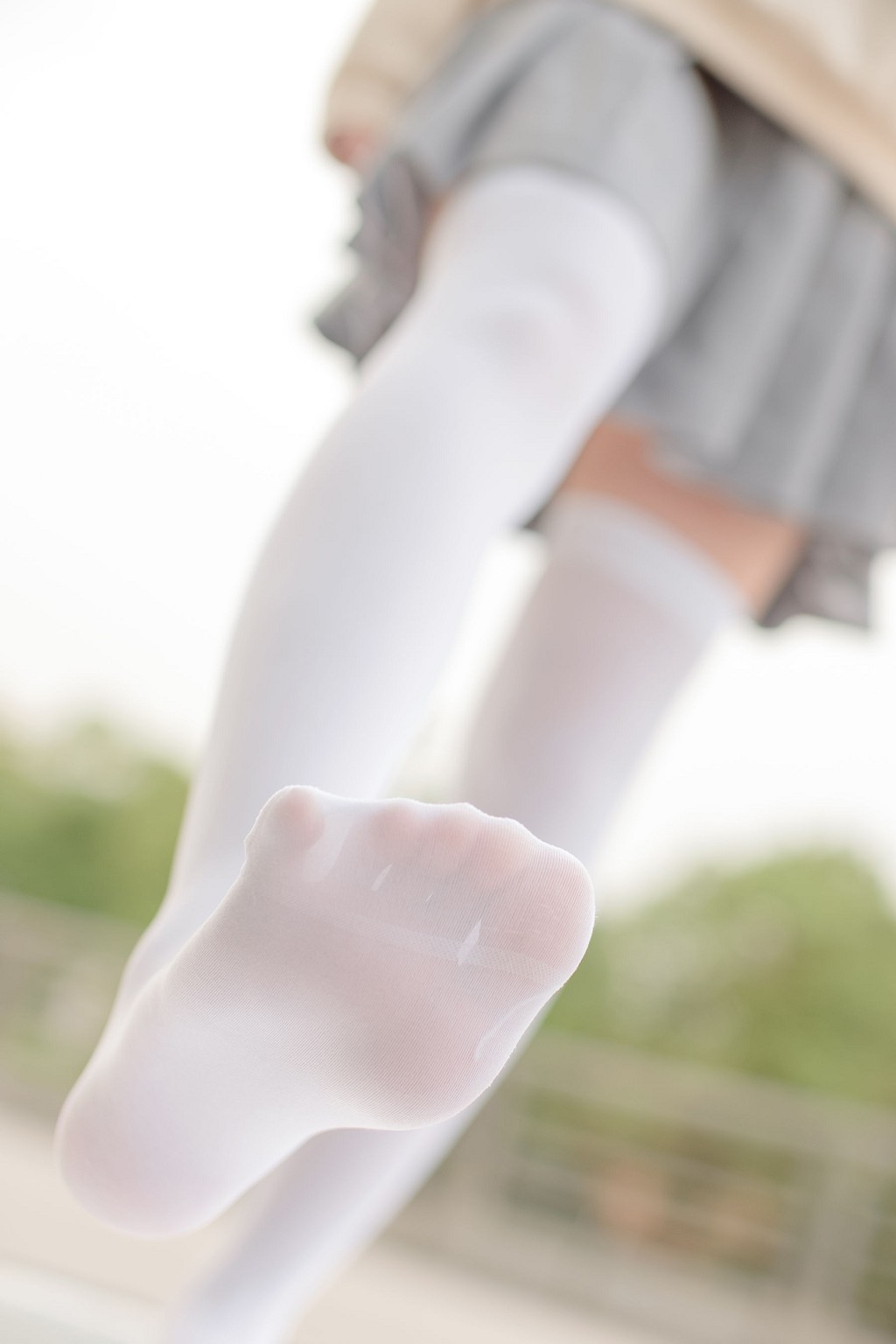 萝莉神楽坂真冬婚纱系列 写真套图