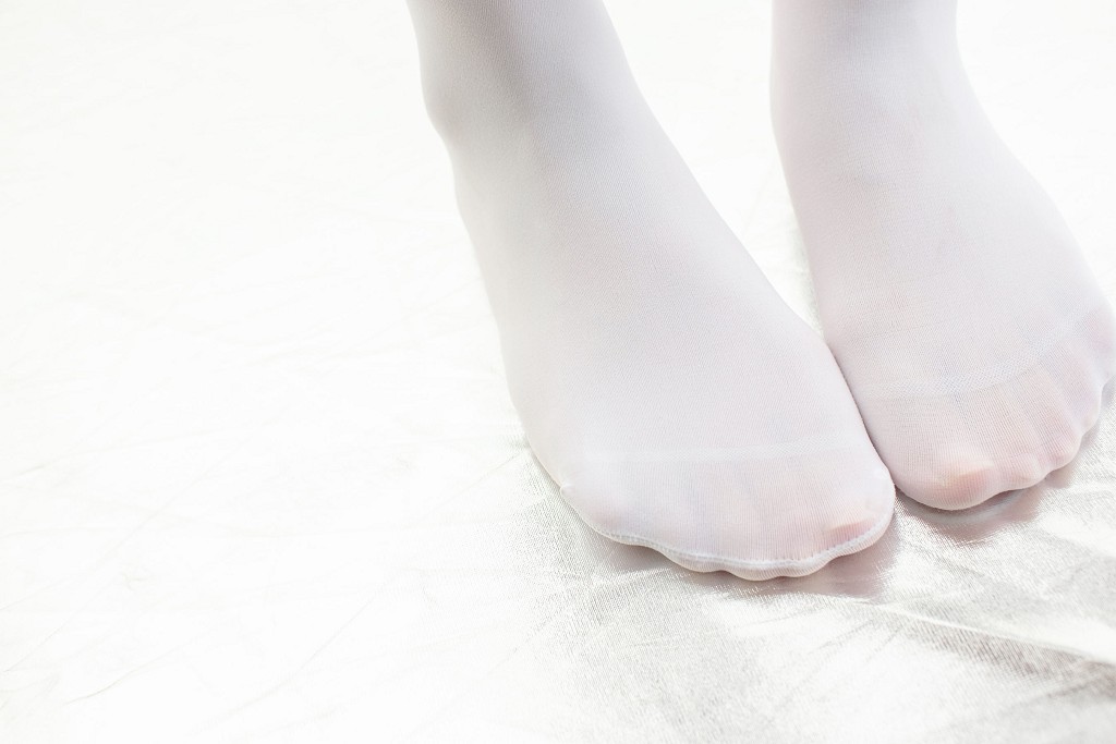 萝莉神楽坂真冬婚纱系列 写真套图