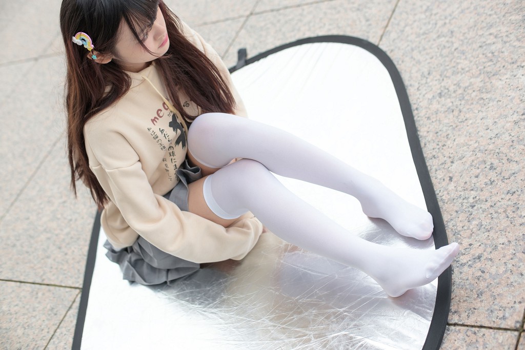 萝莉神楽坂真冬婚纱系列 写真套图