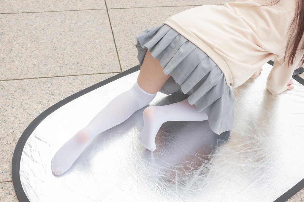 萝莉神楽坂真冬婚纱系列 写真套图