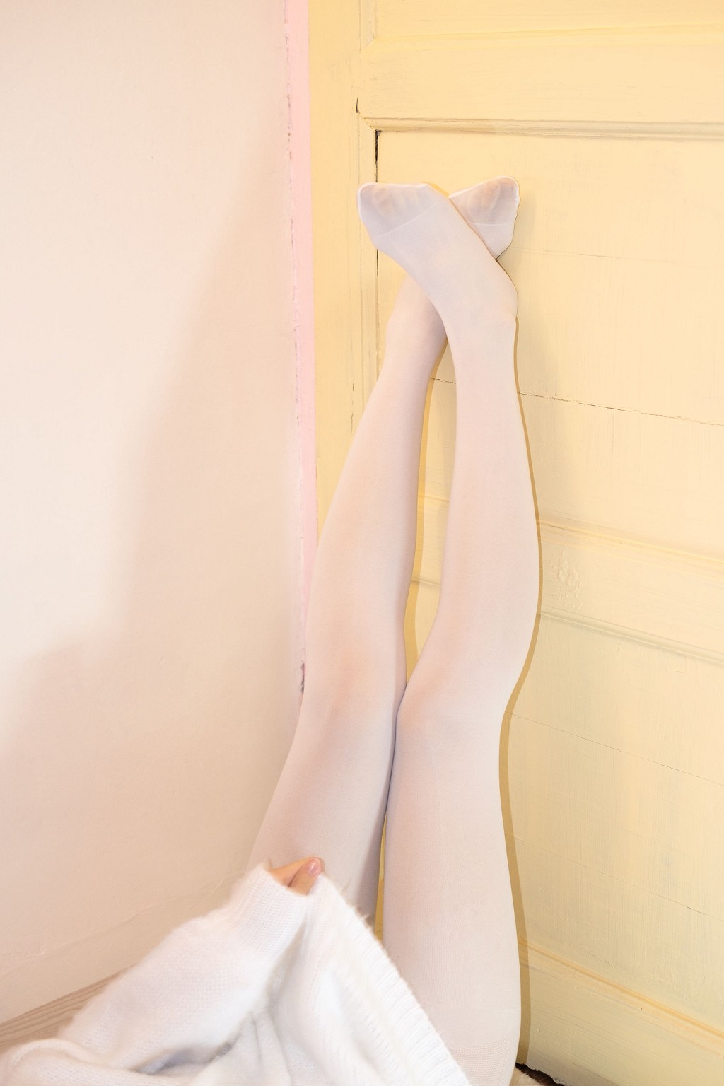 《白丝白毛衣》 [森萝财团] X-012 写真集[110P]