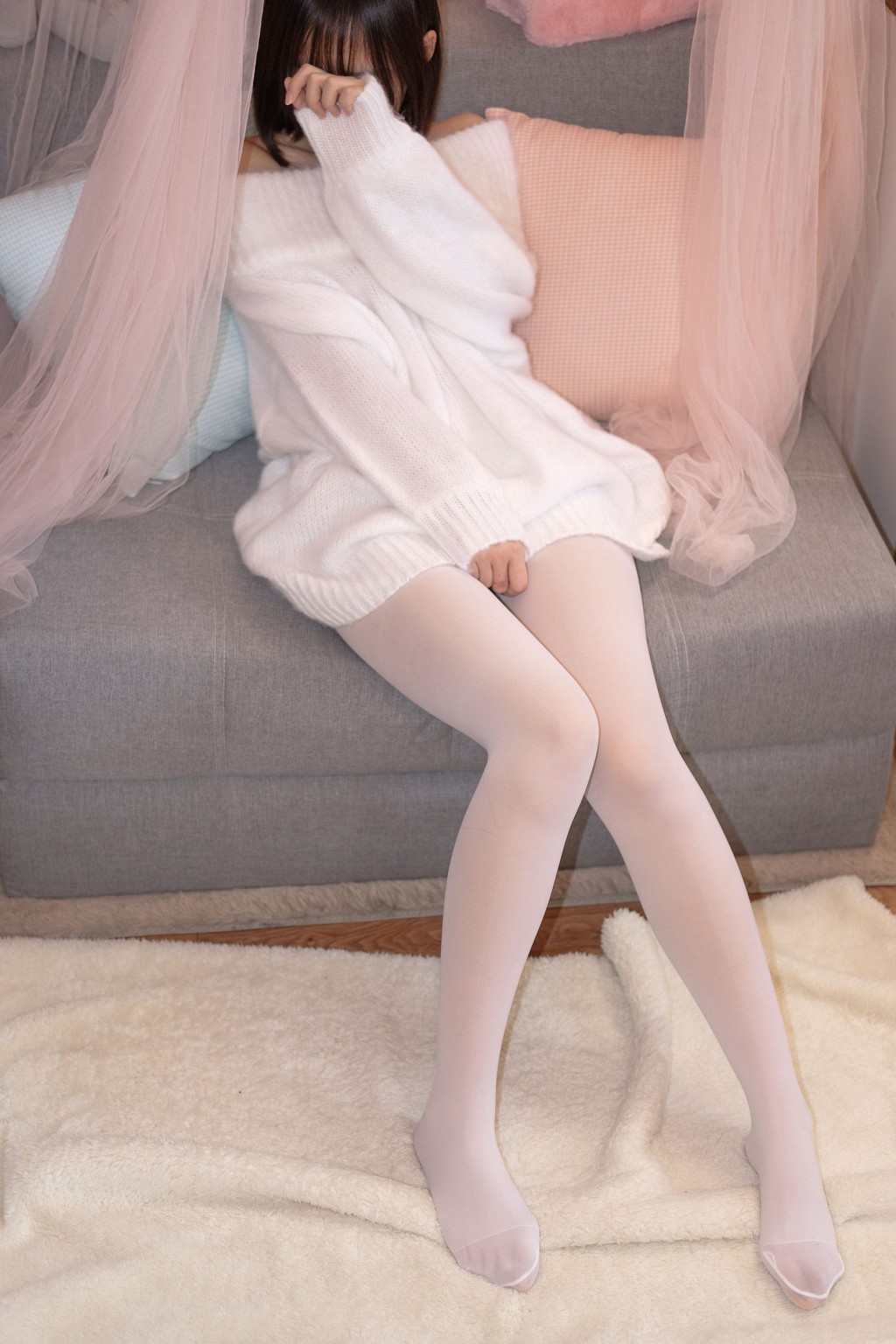 《白丝白毛衣》 [森萝财团] X-012 写真集[110P]