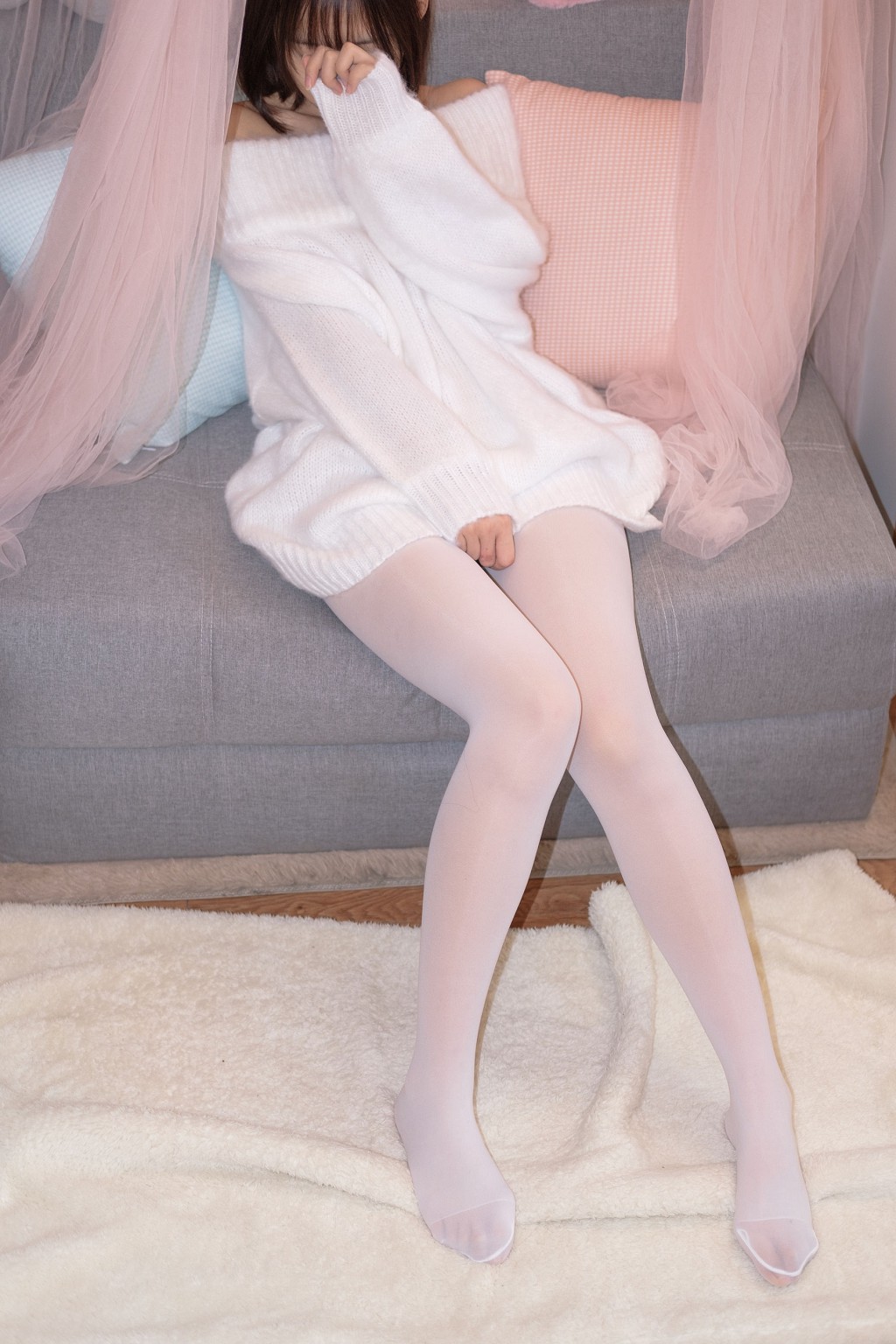 《白丝白毛衣》 [森萝财团] X-012 写真集[110P]