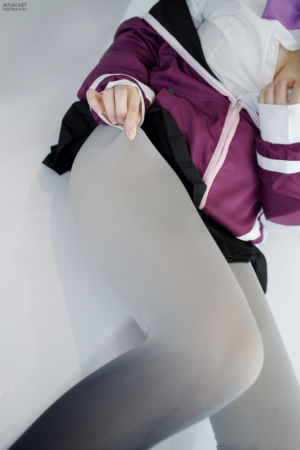 雪晴《COSPLAYER》 [森萝财团] JKFUN-004 写真集[123P]