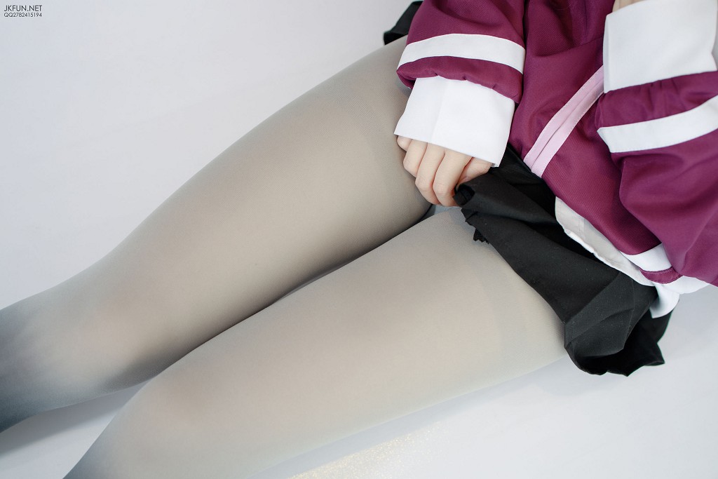 雪晴《COSPLAYER》 [森萝财团] JKFUN-004 写真集[123P]