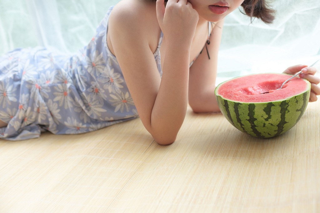 《肉丝少女 清凉一夏》 [森萝财团] X-028 写真集[128P]