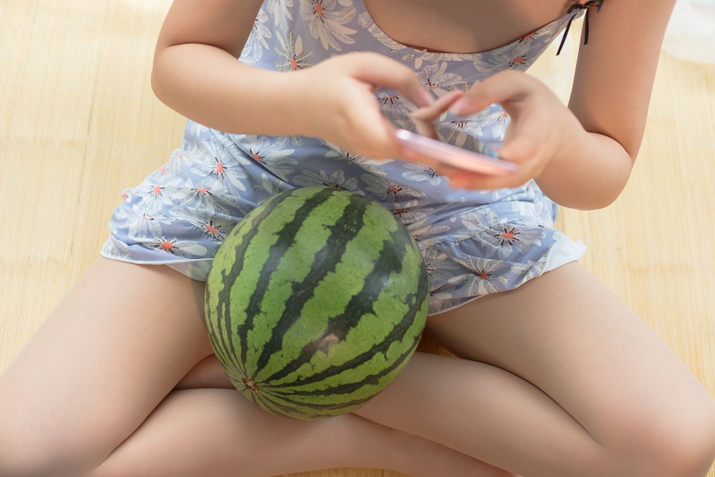 《肉丝少女 清凉一夏》 [森萝财团] X-028 写真集[128P]