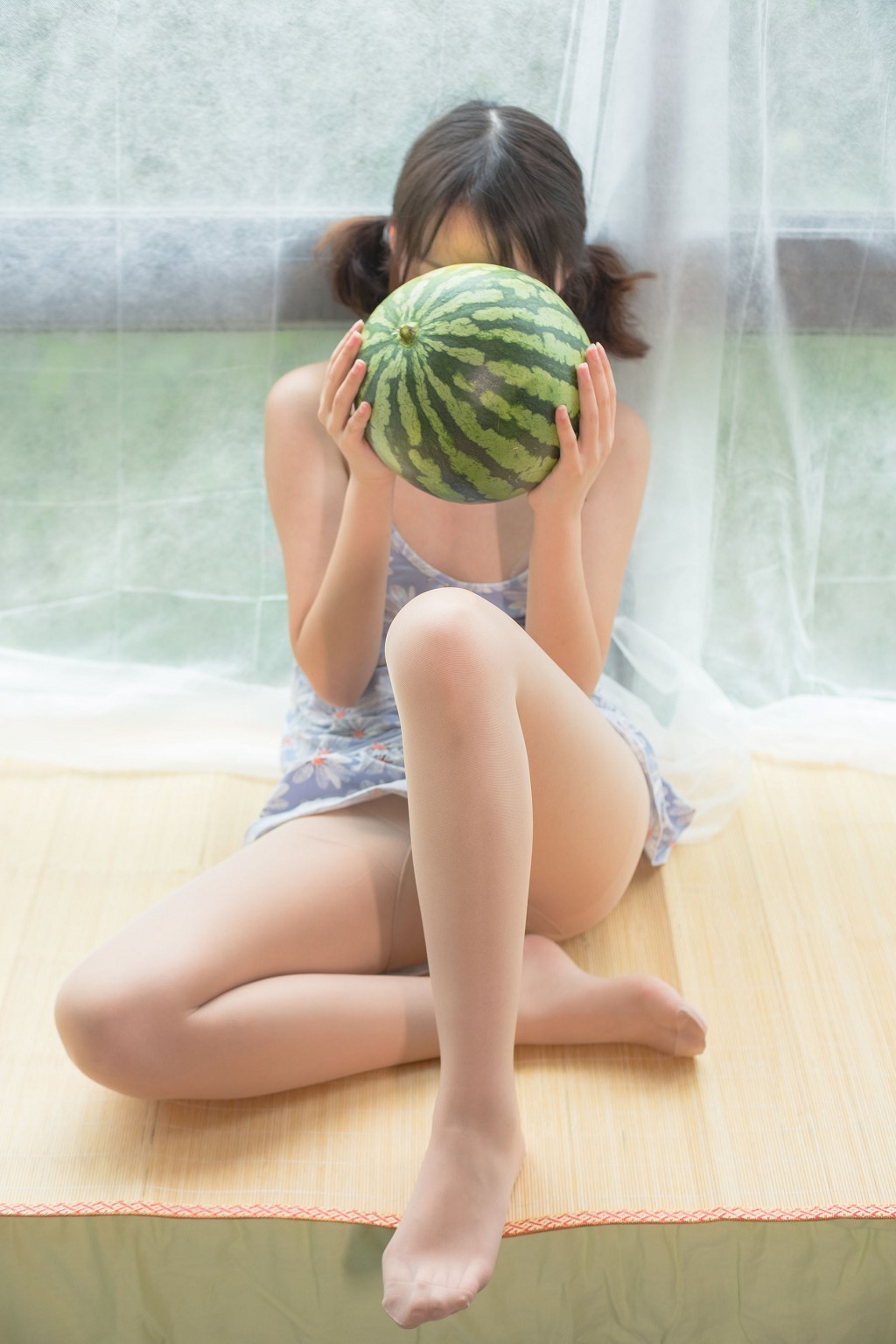 《肉丝少女 清凉一夏》 [森萝财团] X-028 写真集[128P]