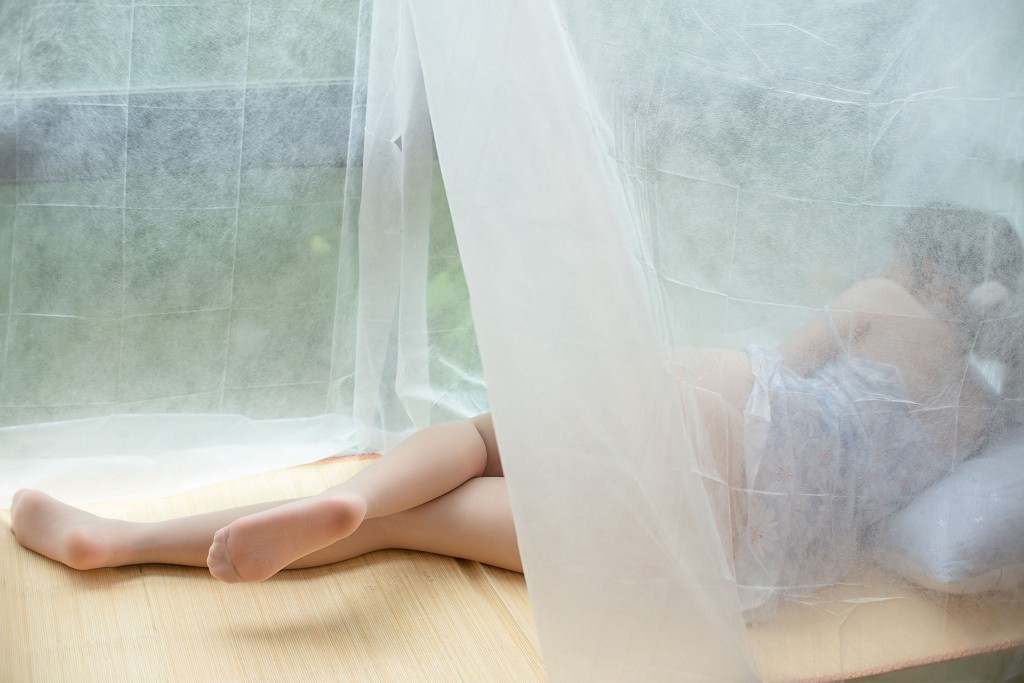 《肉丝少女 清凉一夏》 [森萝财团] X-028 写真集[128P]