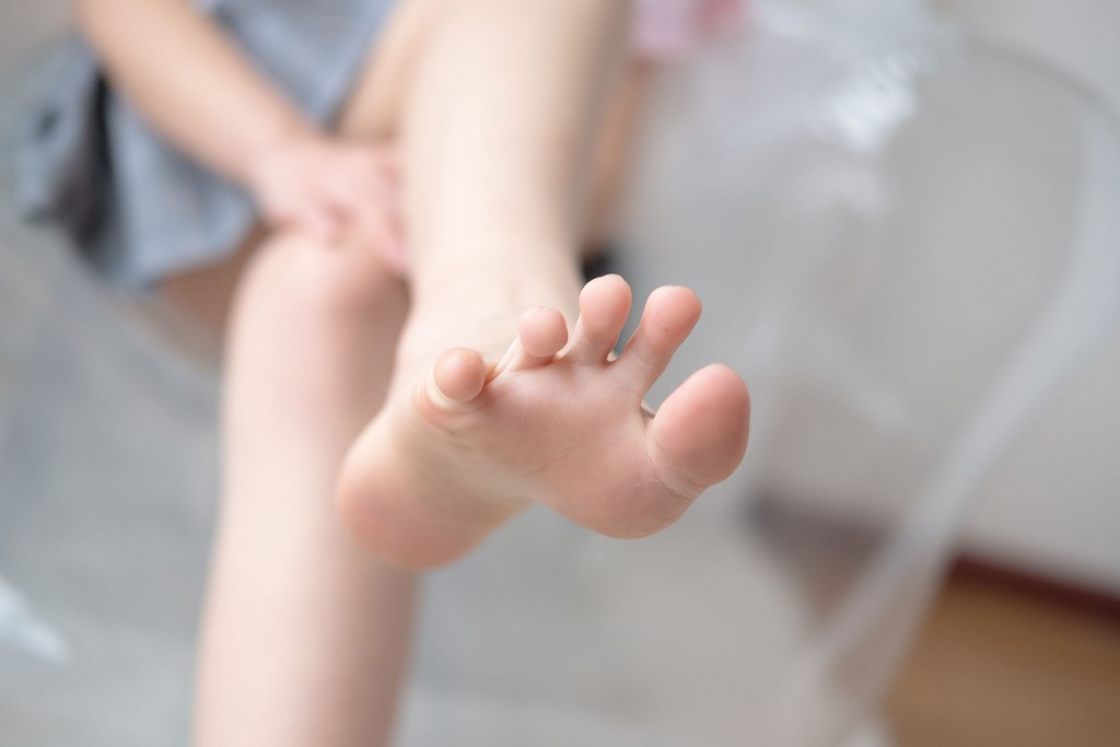 白丝小厨娘 [森萝财团] [BETA-015] 写真集[41P]