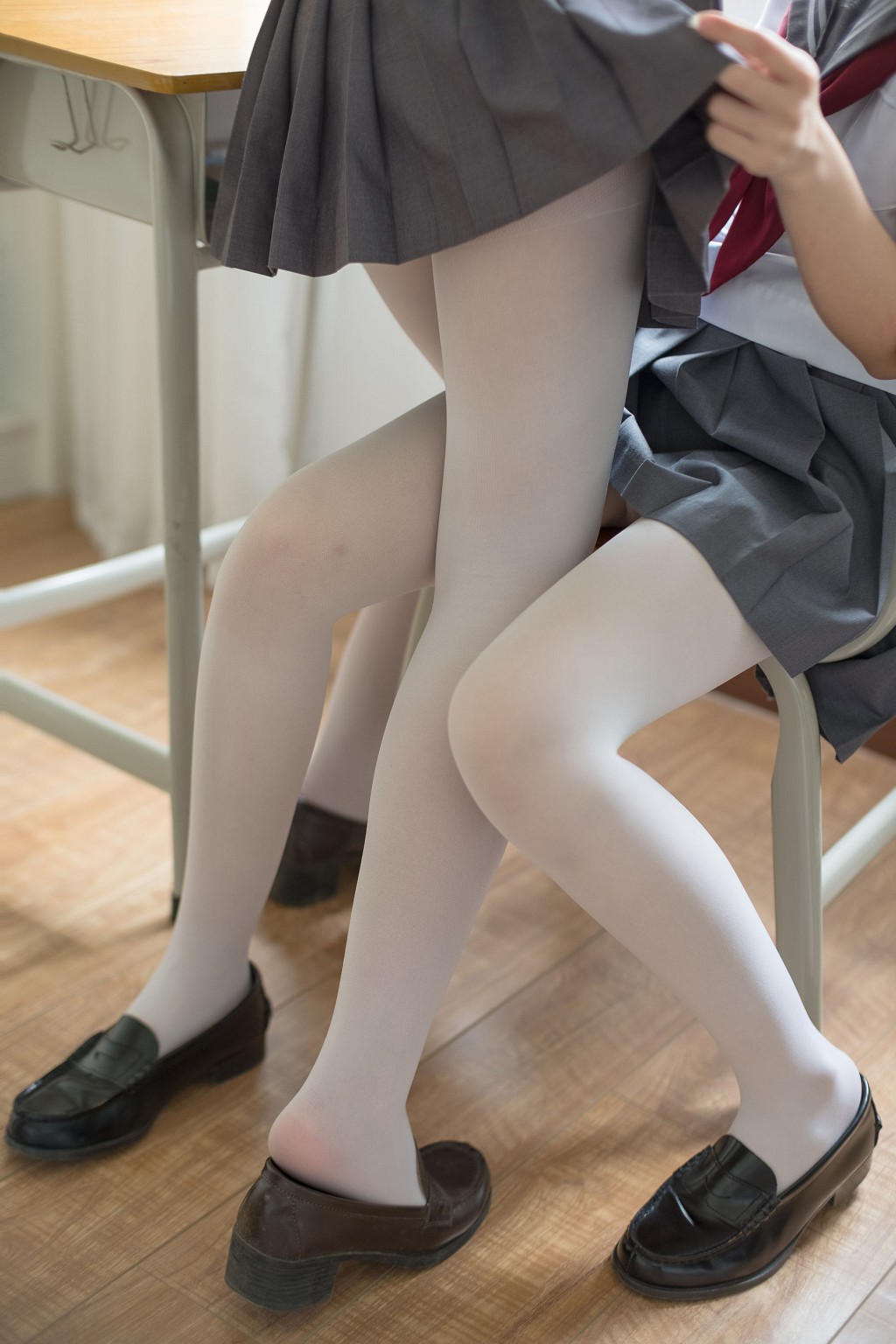 《JK白丝姐妹花》 [森萝财团] X-025 写真集[131P]