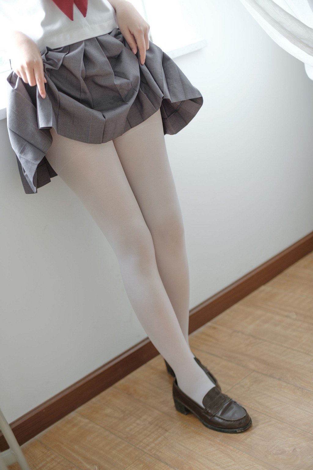 《JK白丝姐妹花》 [森萝财团] X-025 写真集[131P]