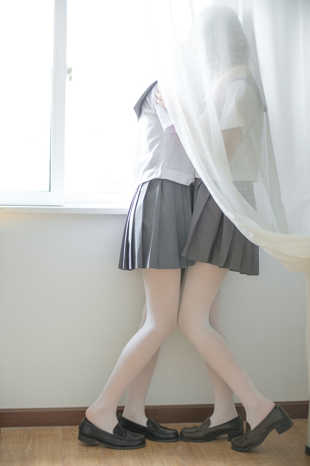 《JK白丝姐妹花》 [森萝财团] X-025 写真集[131P]