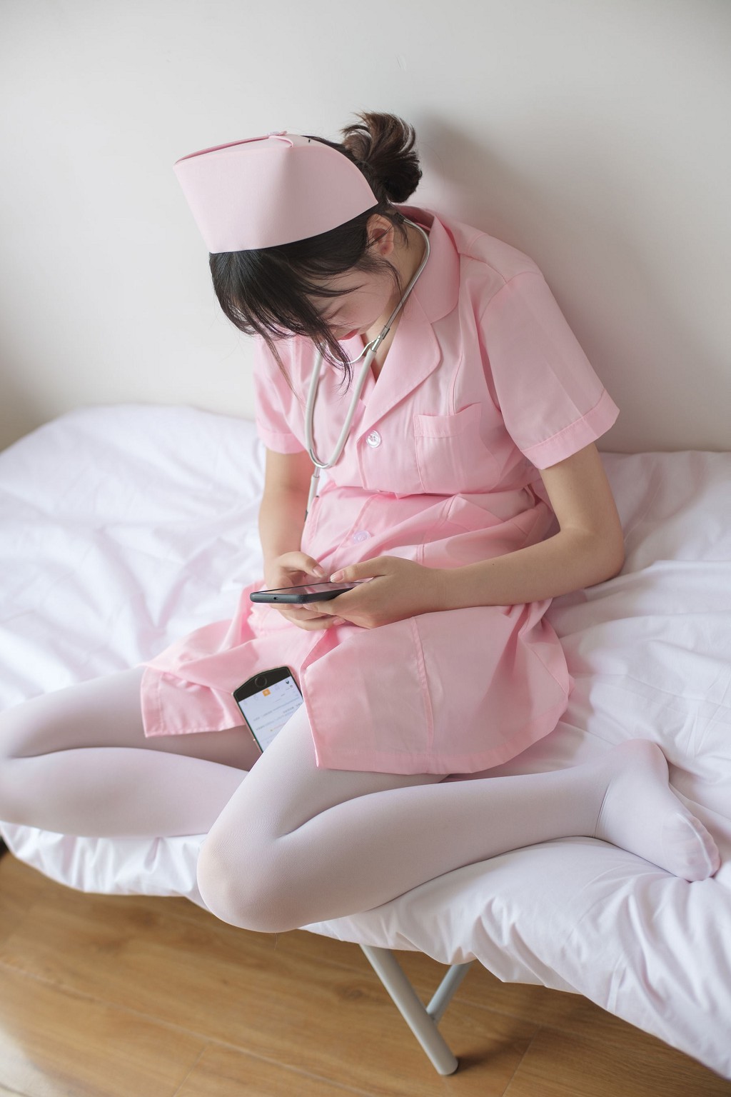 《护士妹妹穿白丝》 [森萝财团] X-021 写真集[167P]