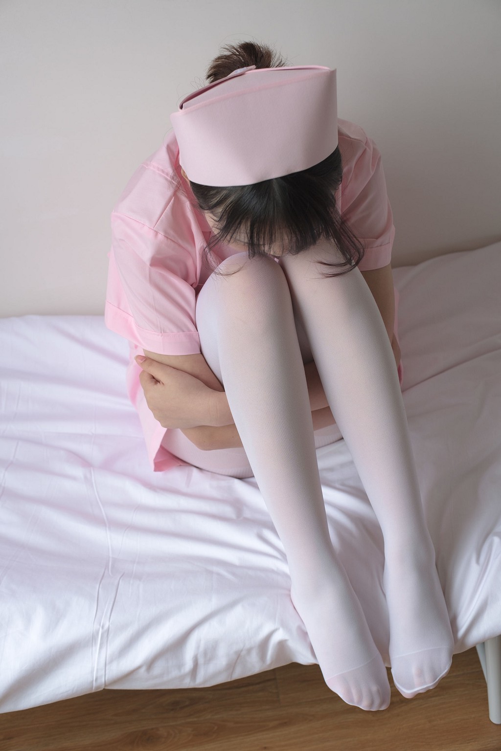 《护士妹妹穿白丝》 [森萝财团] X-021 写真集[167P]