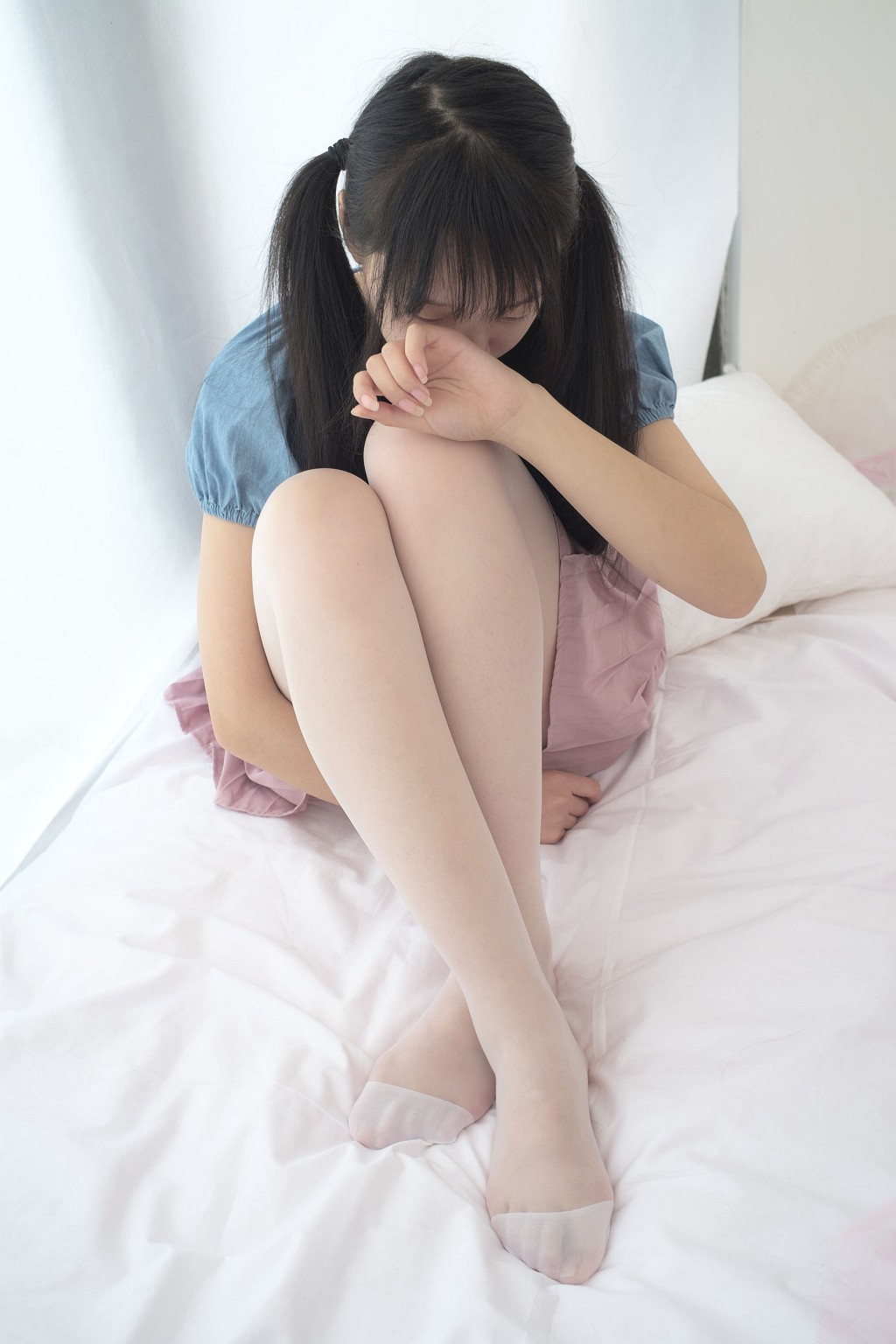 《肉丝换白丝》 [森萝财团] X-019 写真集[103P]