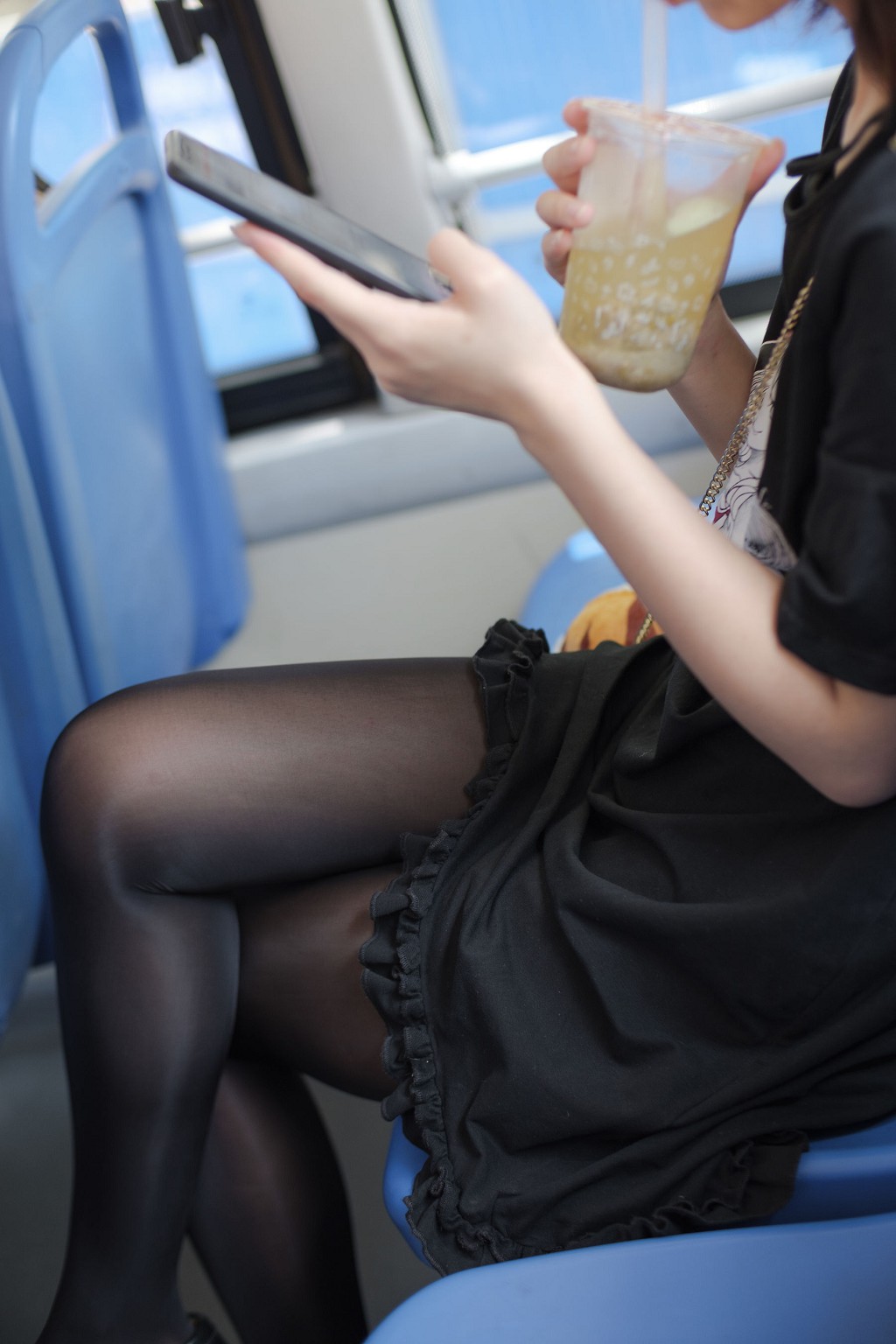 黑丝挑逗 [森萝财团] [BETA-019] 写真集[59P]