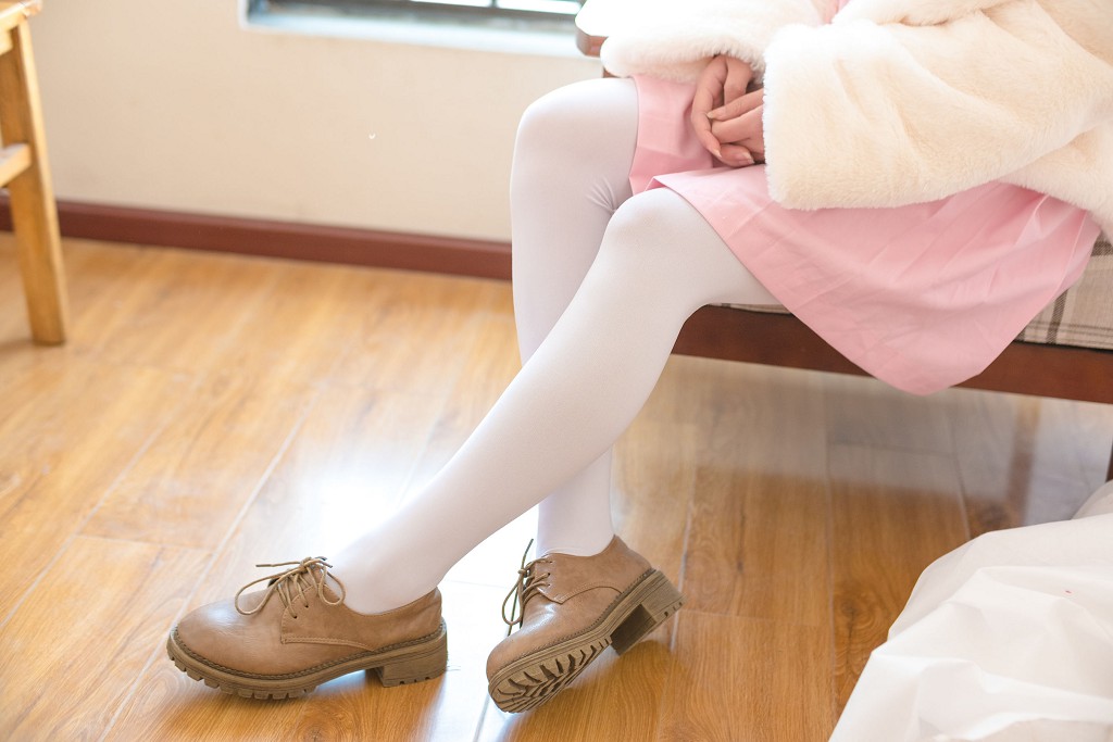 少女白丝绝对领域 [森萝财团] [BETA-013] 写真集[106P]