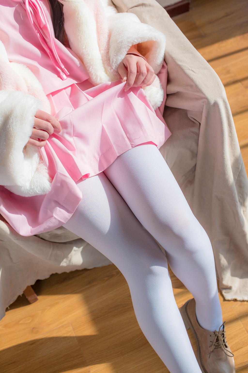 少女白丝绝对领域 [森萝财团] [BETA-013] 写真集[106P]