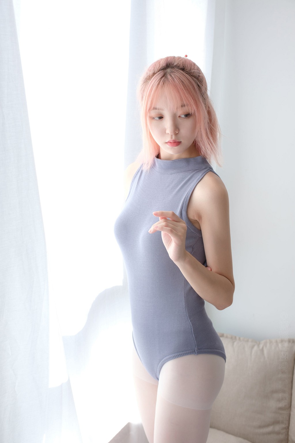 [森萝财团] LOVEPLUS-003 萝蓝丝袜写真集[150P]