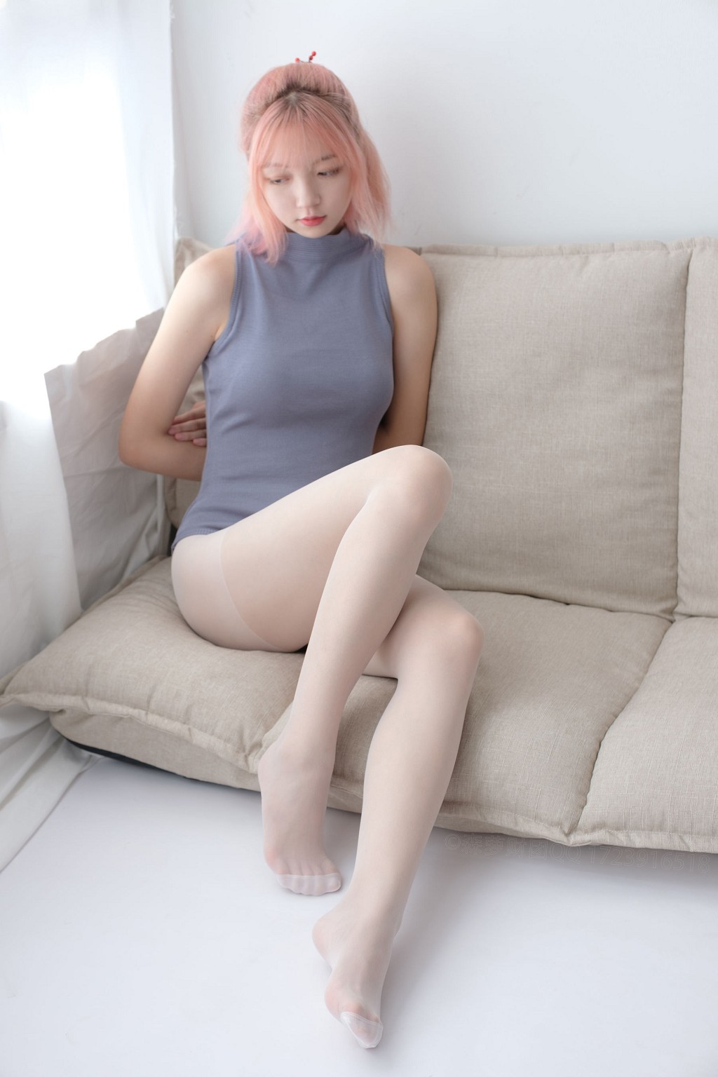 [森萝财团] LOVEPLUS-003 萝蓝丝袜写真集[150P]