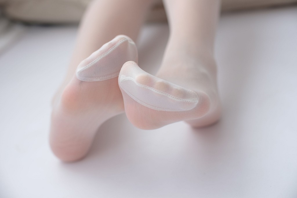 [森萝财团] LOVEPLUS-003 萝蓝丝袜写真集[150P]