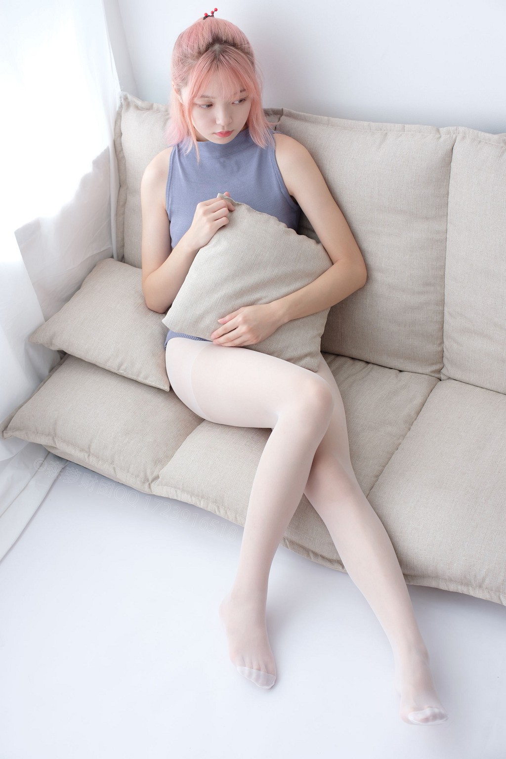 [森萝财团] LOVEPLUS-003 萝蓝丝袜写真集[150P]