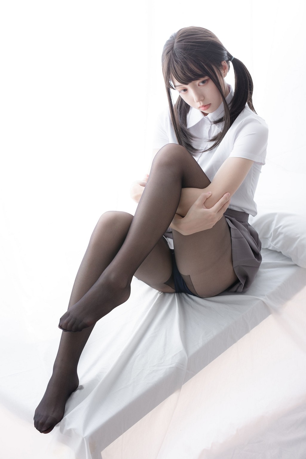 [森萝财团] LOVEPLUS-002 萝蓝丝袜写真集[110P]