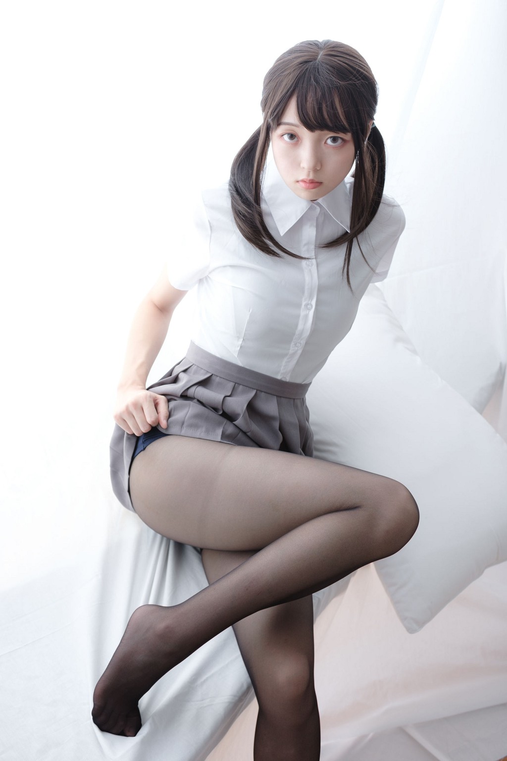 [森萝财团] LOVEPLUS-002 萝蓝丝袜写真集[110P]