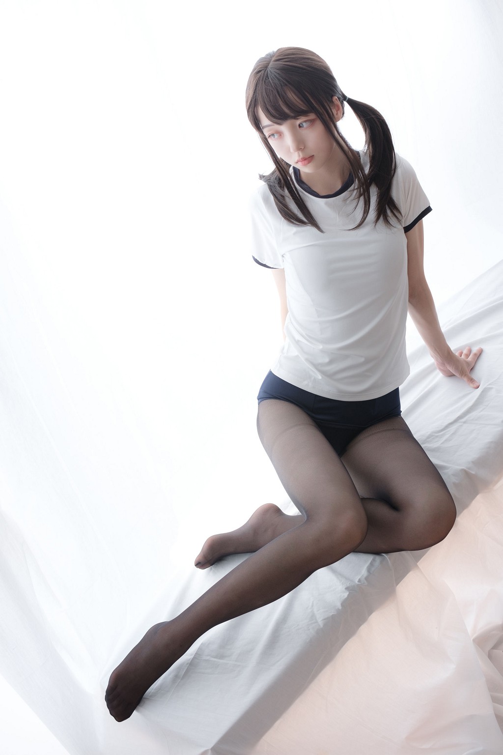 [森萝财团] LOVEPLUS-002 萝蓝丝袜写真集[110P]