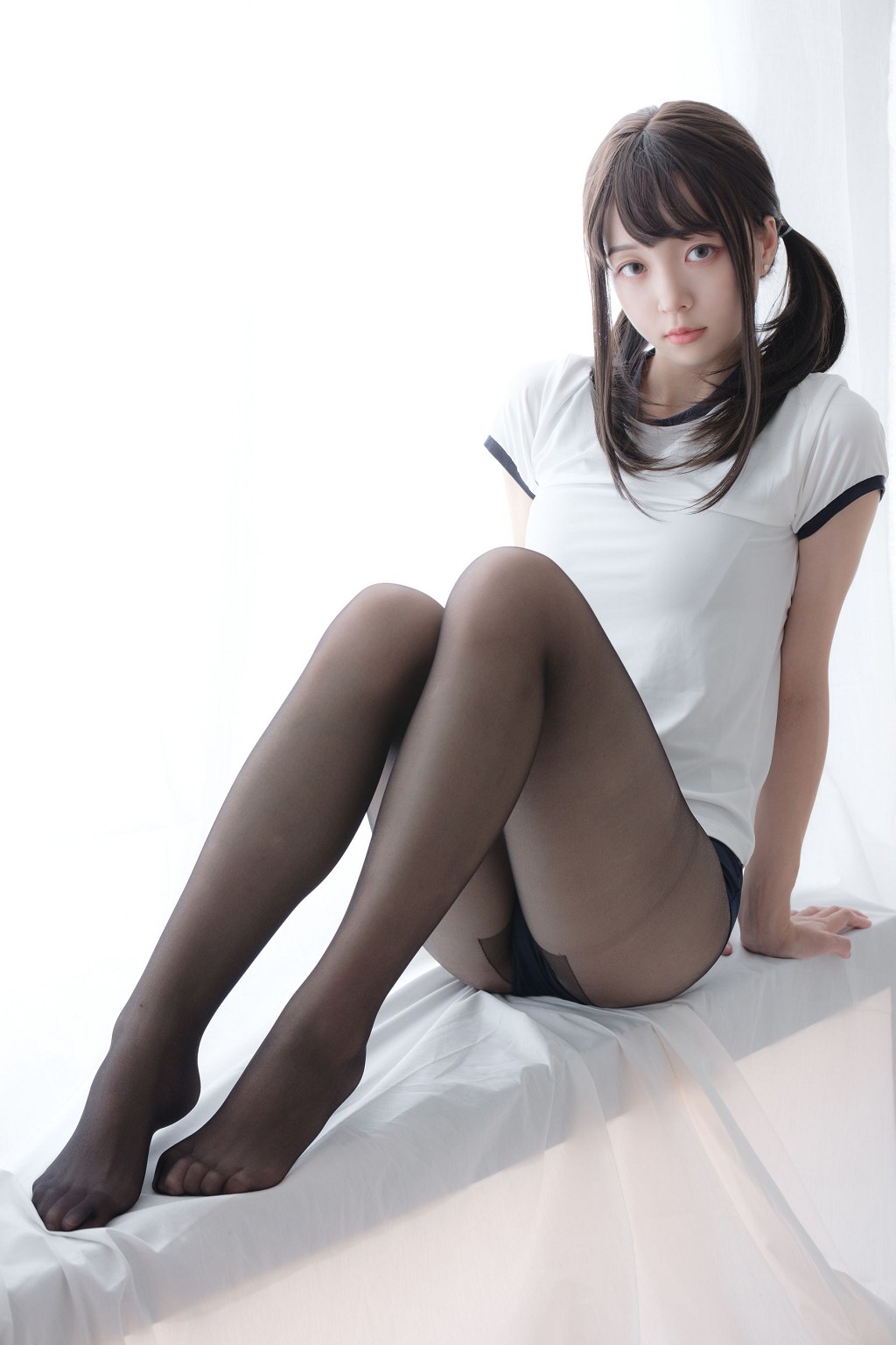 [森萝财团] LOVEPLUS-002 萝蓝丝袜写真集[110P]