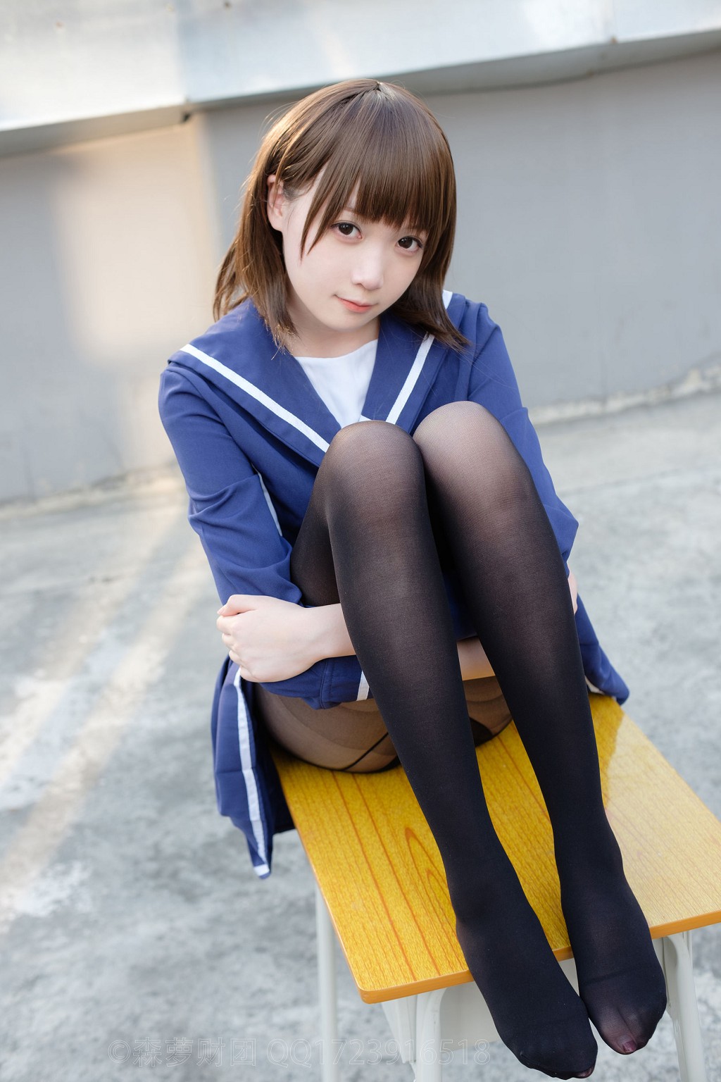 《天台黑丝水手服》 [森萝财团] X-043 写真集[110P]