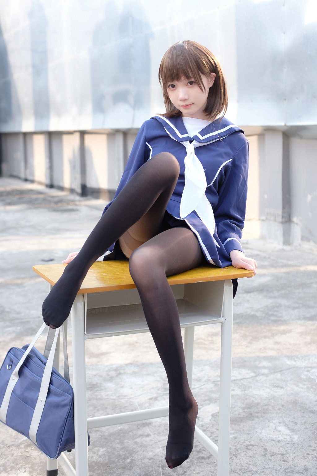 《天台黑丝水手服》 [森萝财团] X-043 写真集[110P]