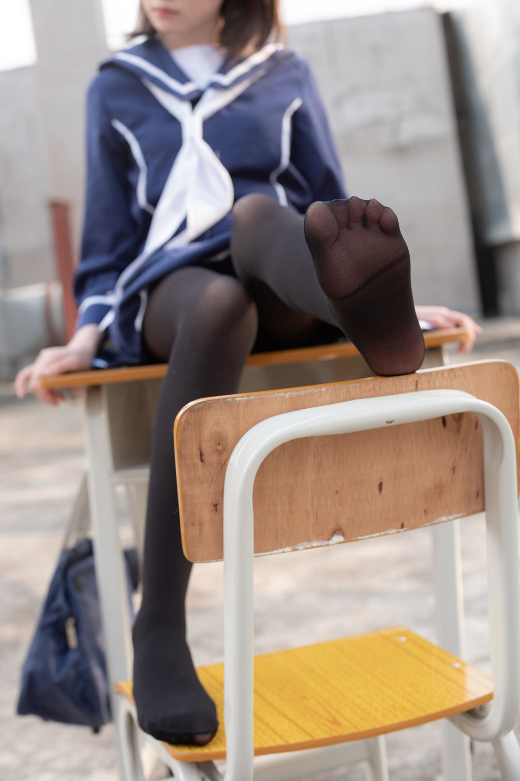 《天台黑丝水手服》 [森萝财团] X-043 写真集[110P]