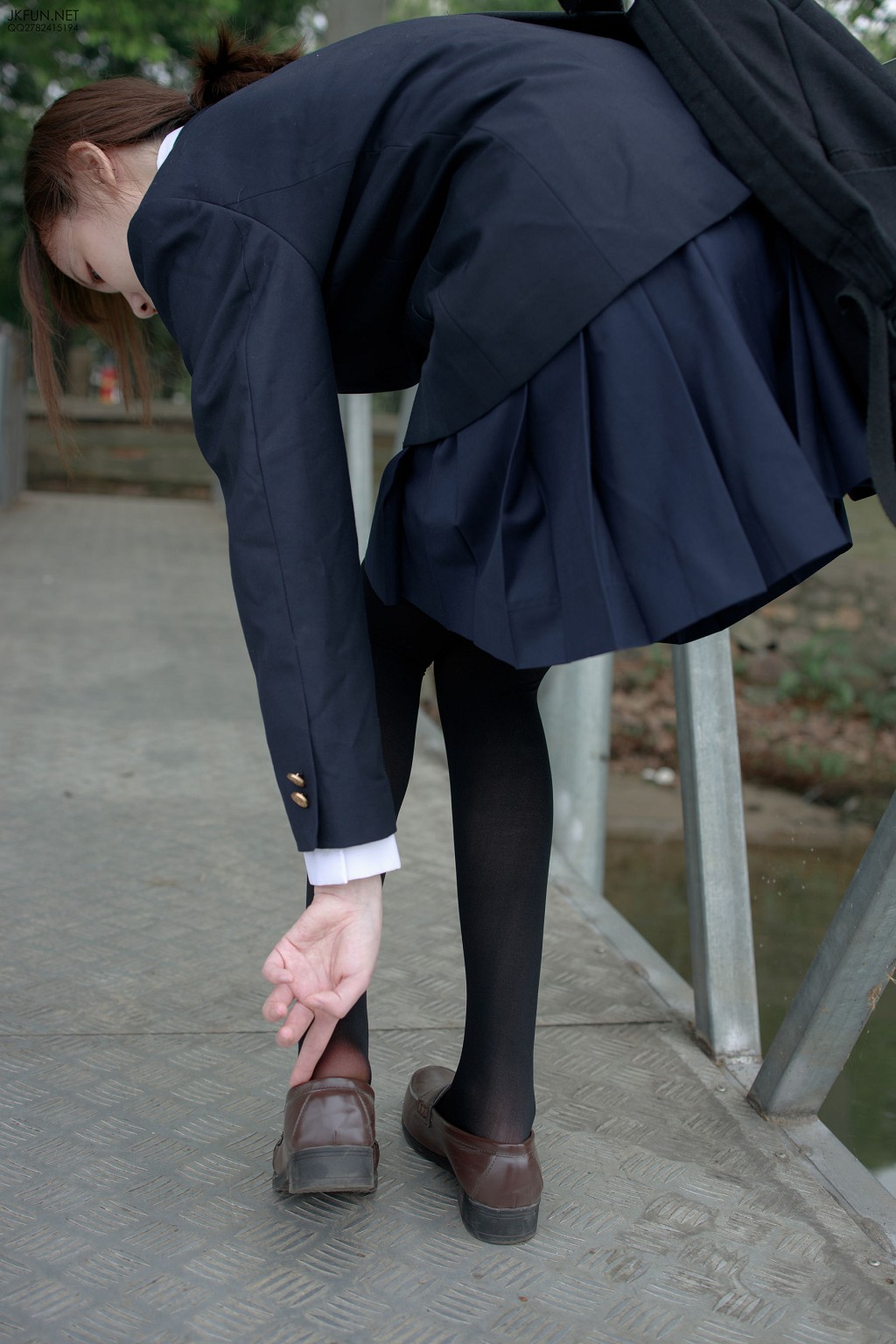 Aika《日系黑丝》 [森萝财团] JKFUN-006 写真集[140P]