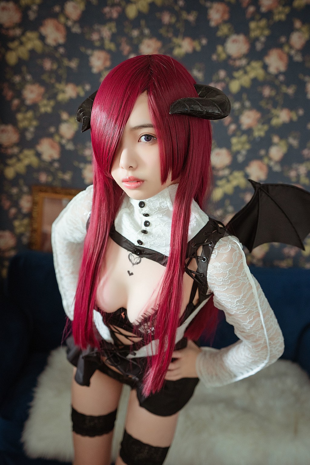 雯妹不讲道理《魅魔 the countess of devil》 [COSPLAY福利] 写真集[38P]