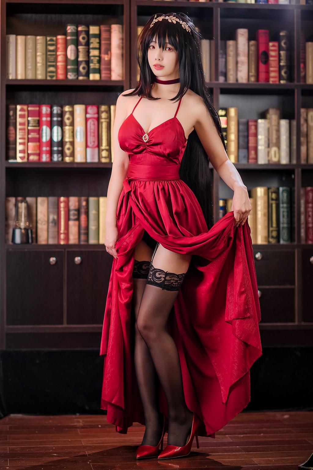 雯妹不讲道理《碧蓝航线大凤礼服》 [COSPLAY福利] 写真集[43P]