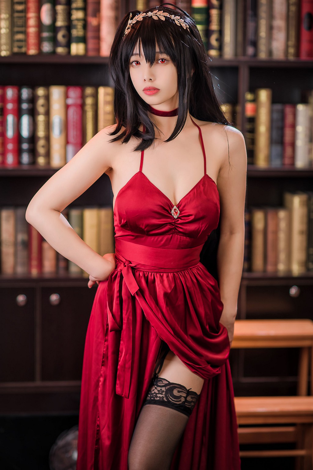 雯妹不讲道理《碧蓝航线大凤礼服》 [COSPLAY福利] 写真集[43P]