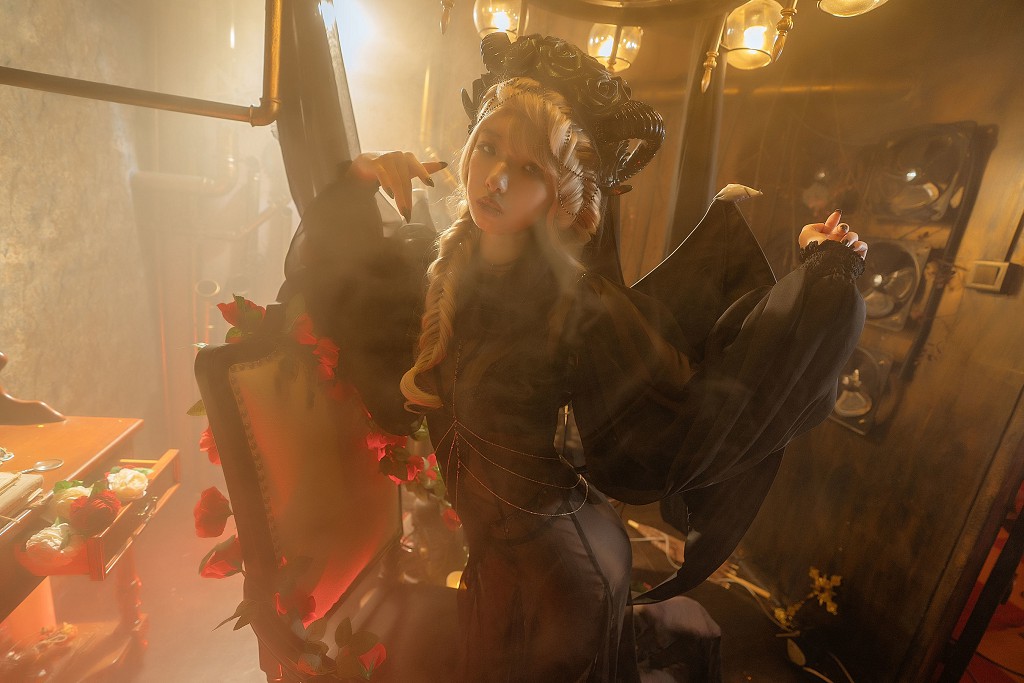 雯妹《魅魔 gothic devil》 [COSPLAY福利] 写真集[16P]