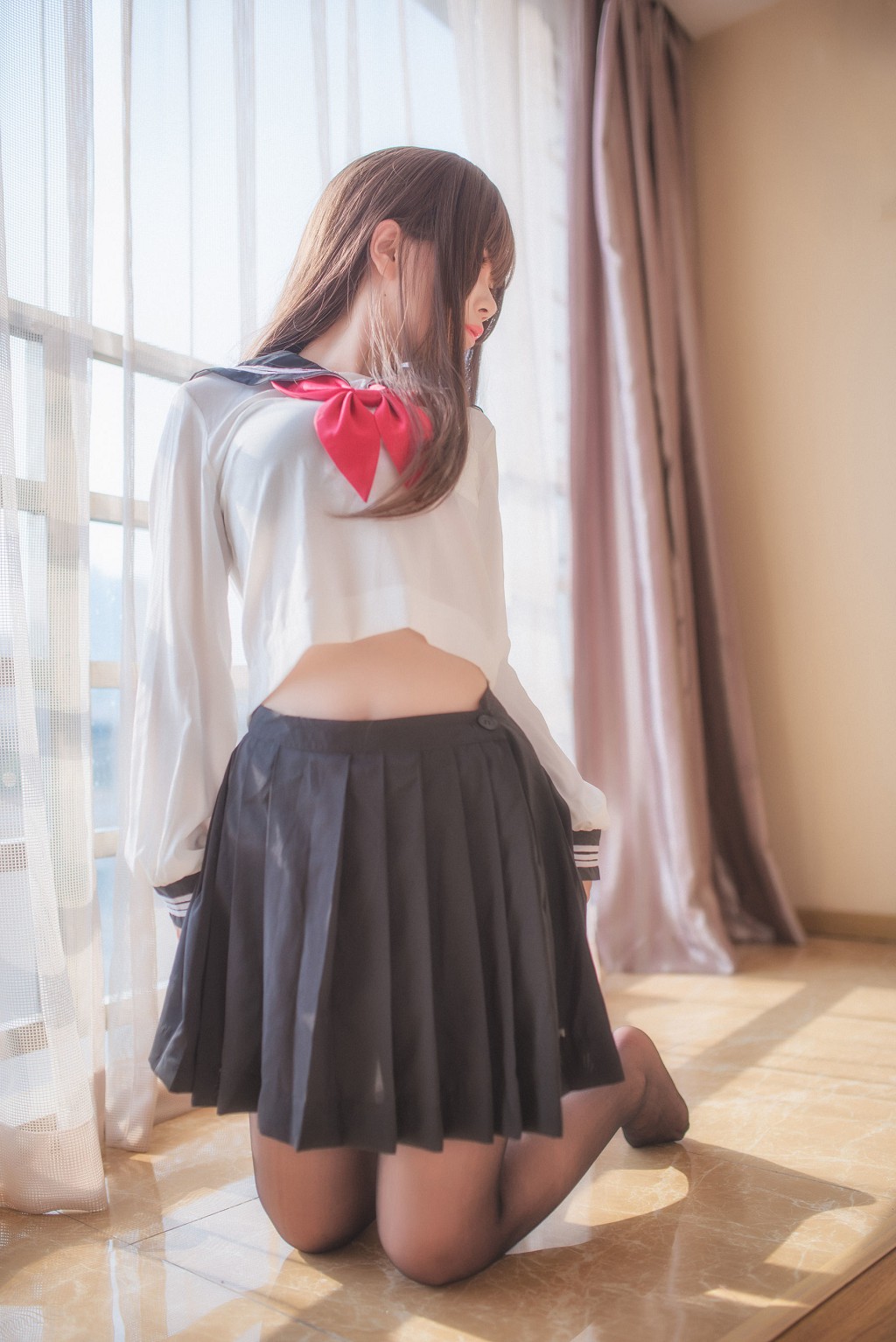 白金Saki《半透明水手服》[COSPLAY福利] 写真集[36P]