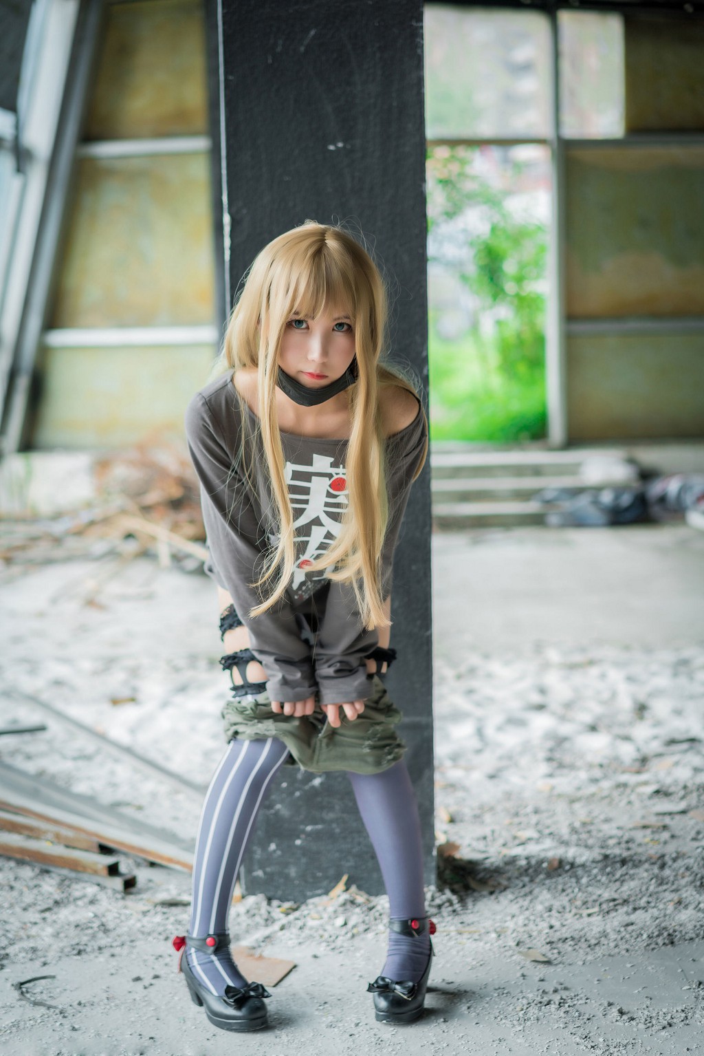 逐月su《汉森废墟》  [COSPLAY美少女] 写真集[36P]