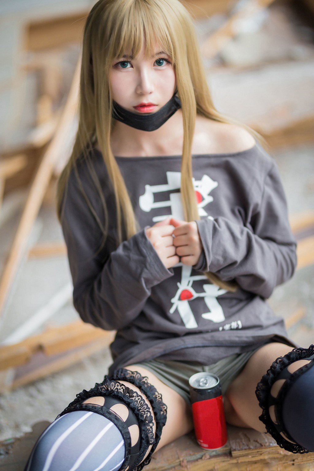 逐月su《汉森废墟》  [COSPLAY美少女] 写真集[36P]