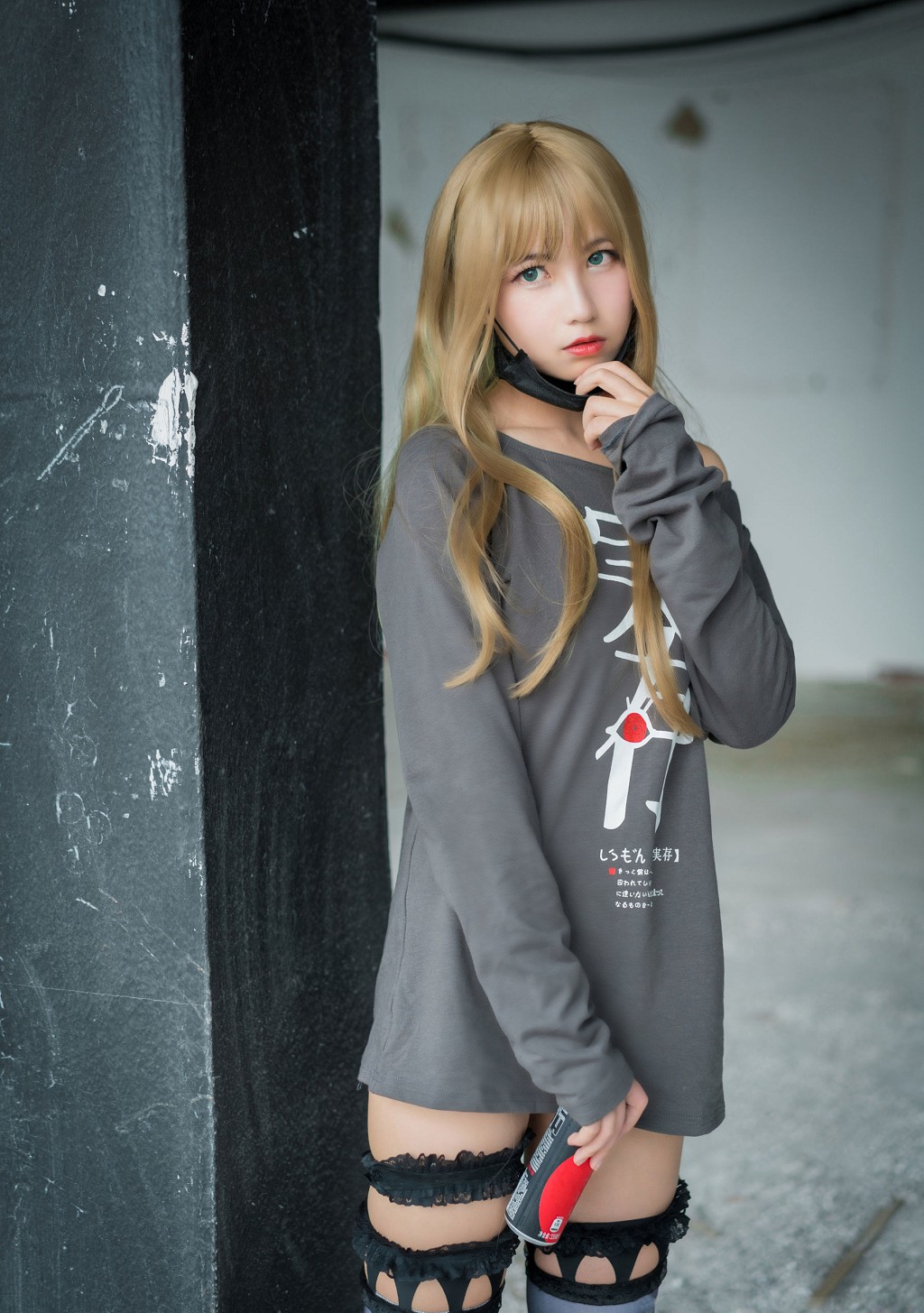 逐月su《汉森废墟》  [COSPLAY美少女] 写真集[36P]