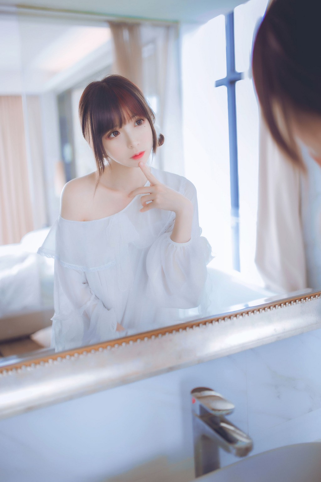 疯猫ss《睡衣与浴室的水手服》 [萝莉COS] 写真集[45P]