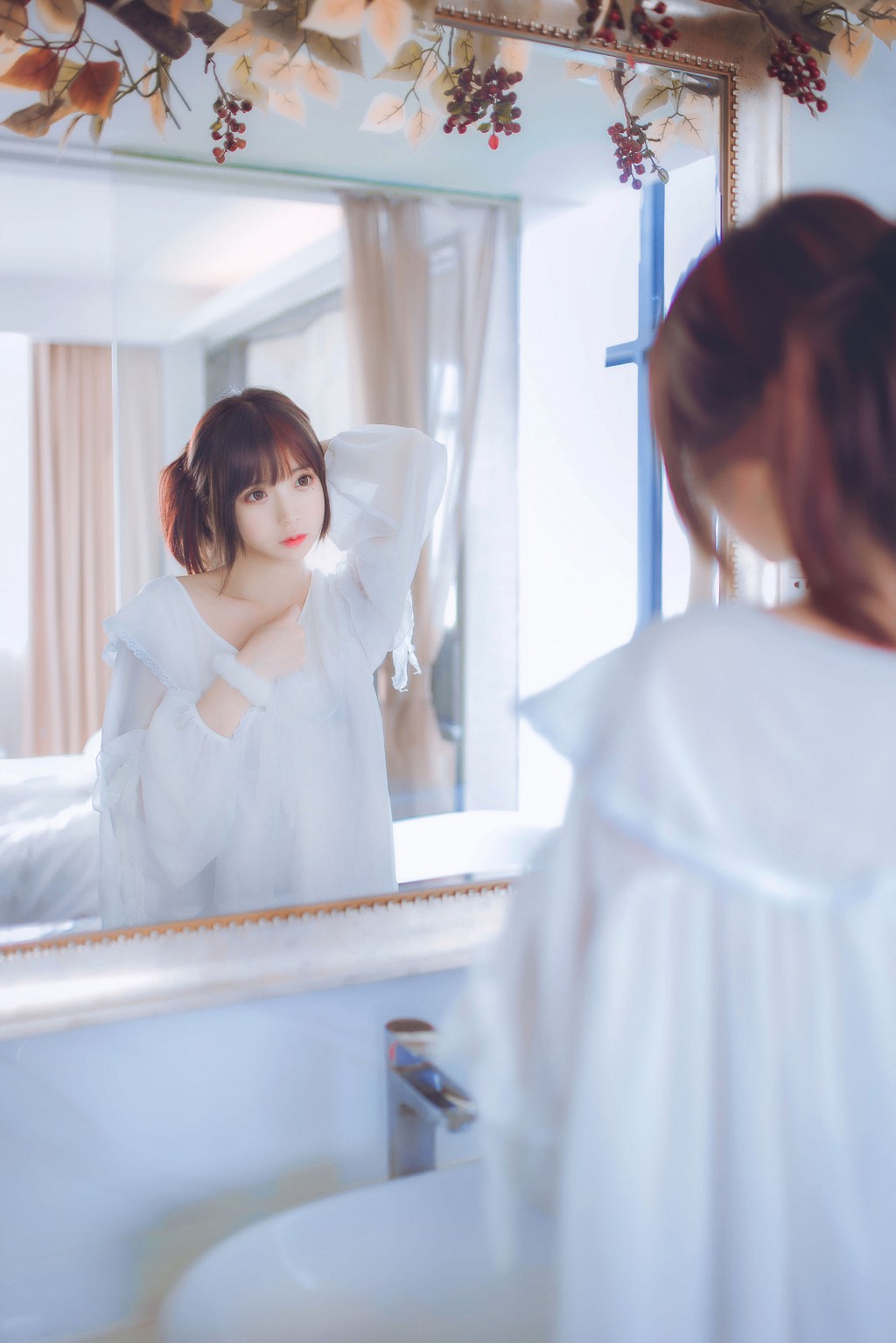 疯猫ss《睡衣与浴室的水手服》 [萝莉COS] 写真集[45P]