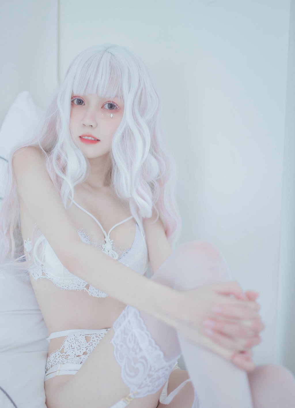 你的负卿《白色蕾丝私房》  [COSPLAY福利] 写真集[33P]