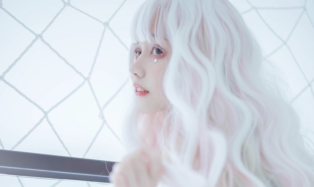 你的负卿《白色蕾丝私房》  [COSPLAY福利] 写真集[33P]