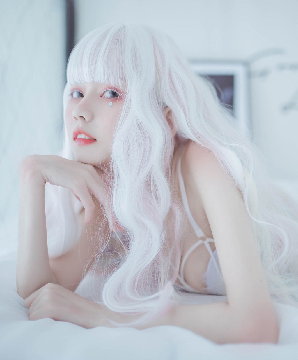 你的负卿《白色蕾丝私房》  [COSPLAY福利] 写真集[33P]