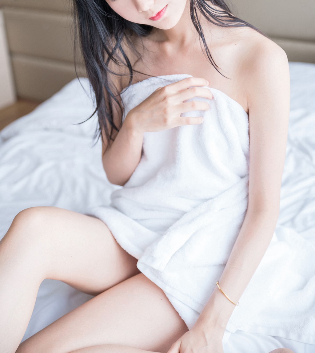 木绵绵OwO 《出浴》 [COSPLAY福利] 写真集[57P]