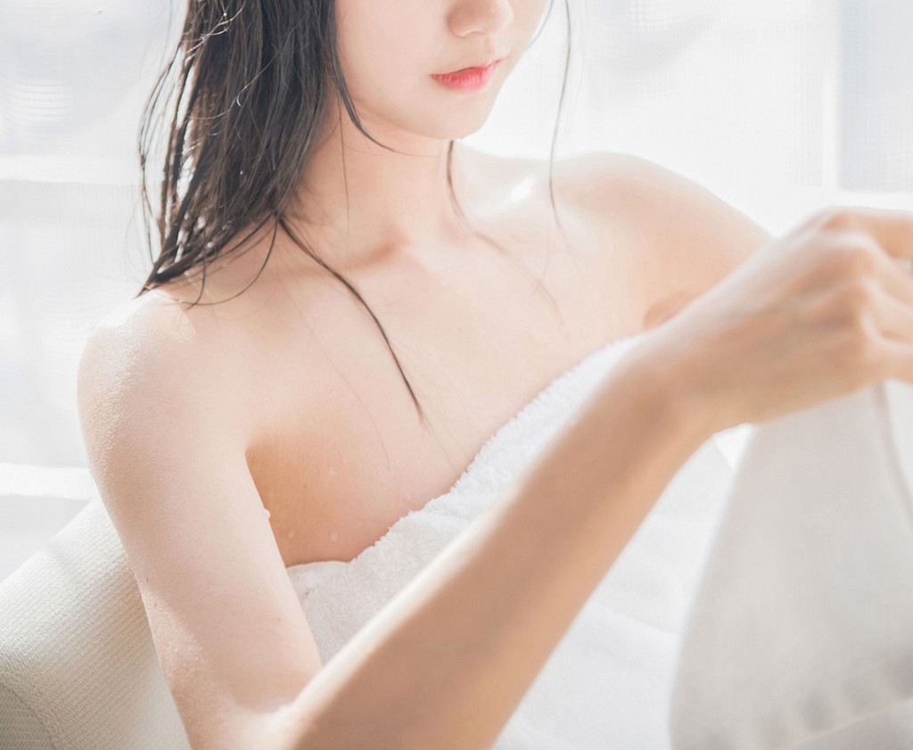 木绵绵OwO 《出浴》 [COSPLAY福利] 写真集[57P]